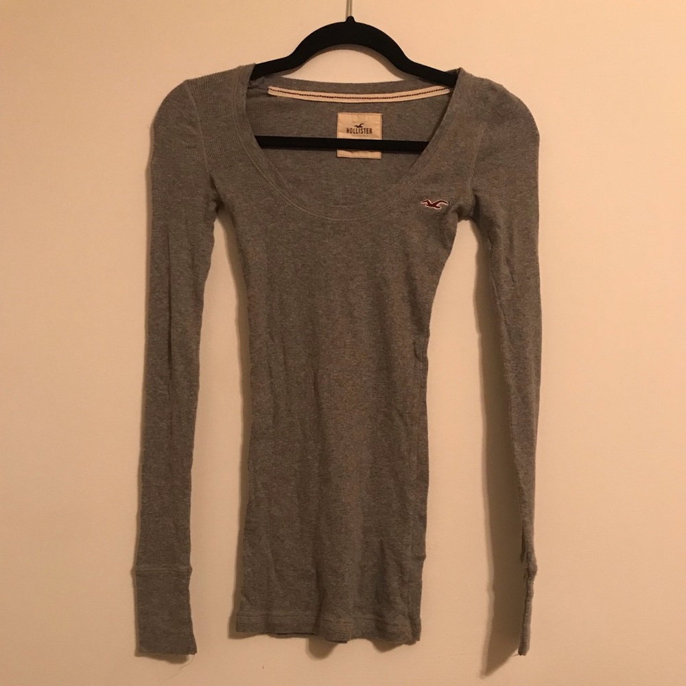 🍂Gray Hollister long sleeve top